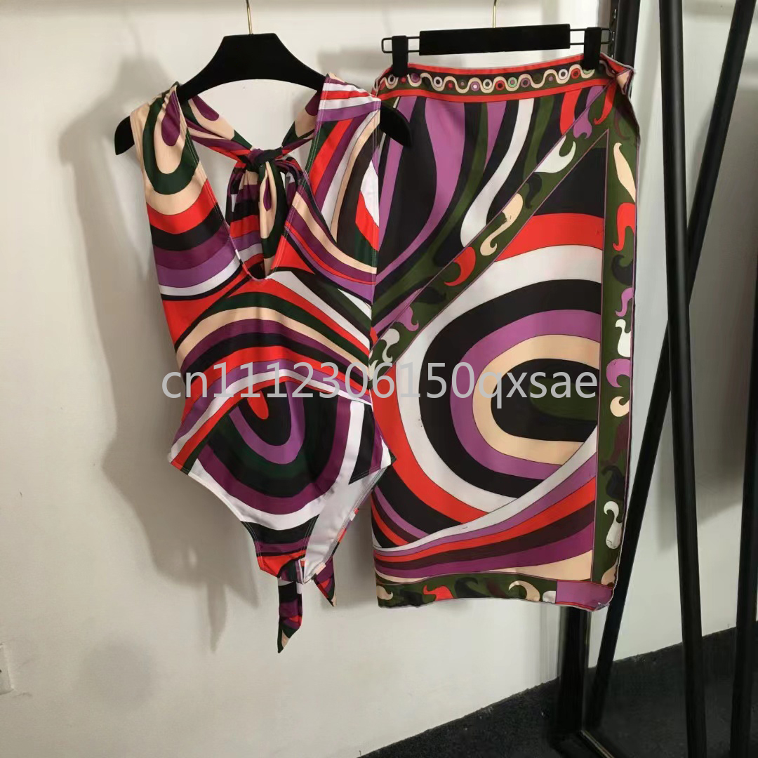 Fashion Women's Purple Scarf S - Street Fashion Logo avis et prix